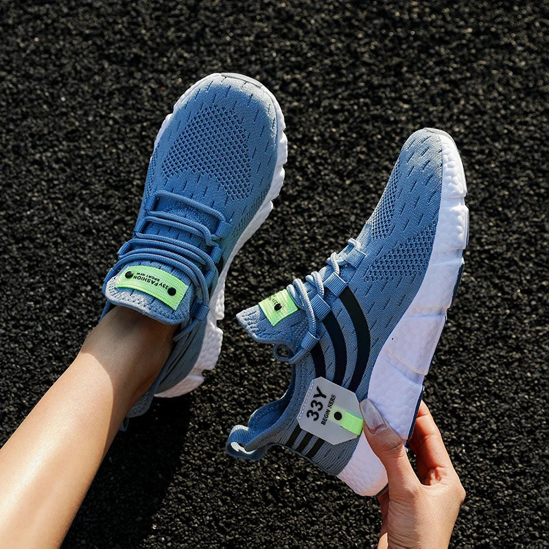 Amelie Fleur Running Sneakers with Contrast Stripes
