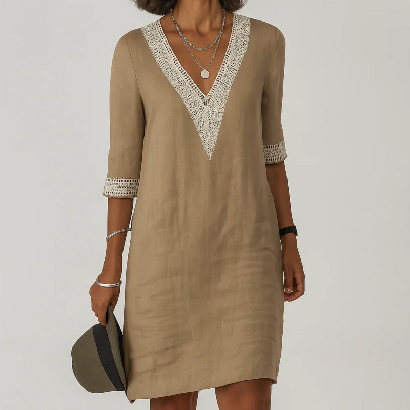 Amelie Fleur Contrast-Trim Casual Dress