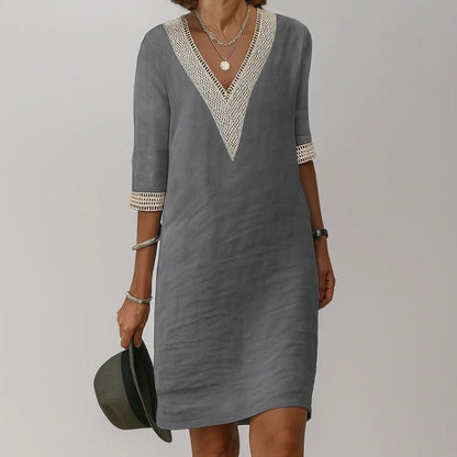 Amelie Fleur Contrast-Trim Casual Dress