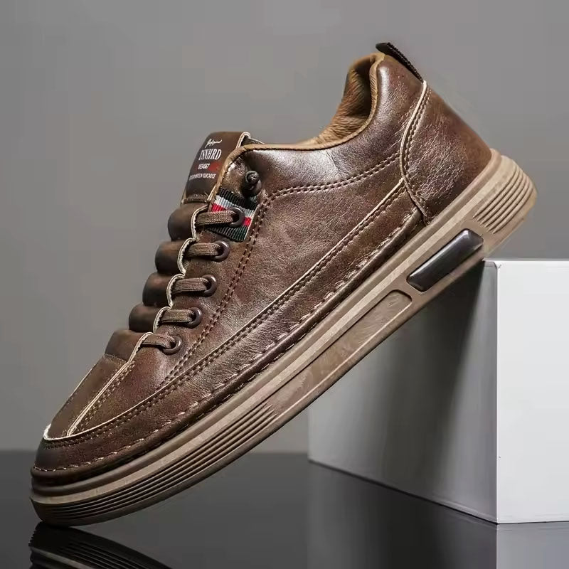 Franco Bianchi Low-Top Sneakers with Stitched Upper